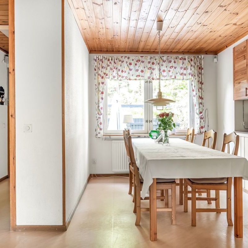 Stävholmsgränd, Skärholmen - Photo 1