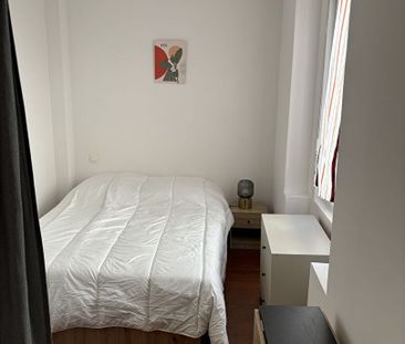 Location Appartement 1 pièce 21m² - Photo 3