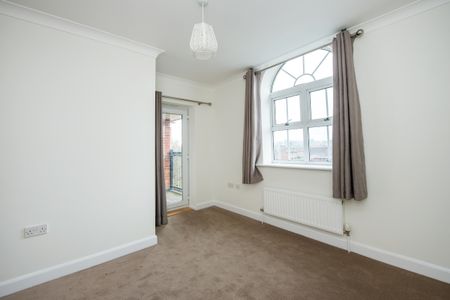 2 bedroom apartment to rent - Photo 5