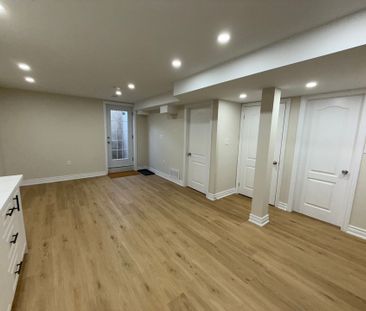 For Lease - 530 Driftcurrent Drive Unit# 23, Mississauga, Ontario - Photo 1