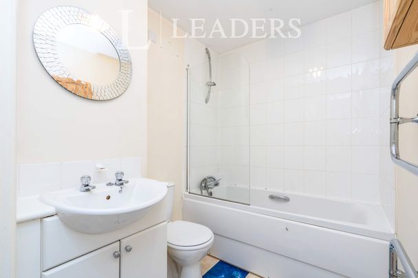 1 bedroom apartment to rent Hill Lane, Southampton, SO15 - Photo 1