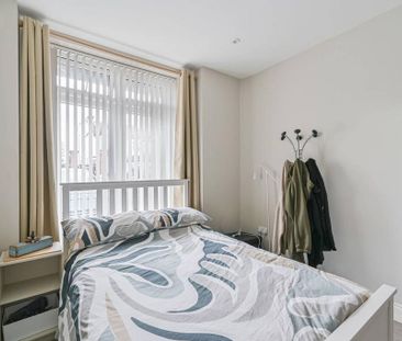1 bedroom flat to rent - Photo 6