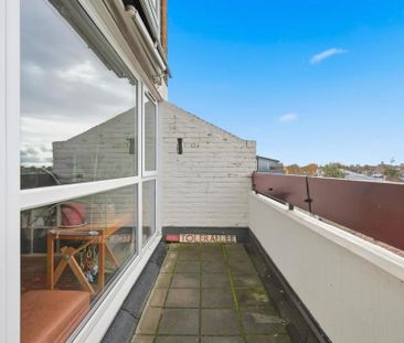 2 bedroom flat to rent - Photo 6