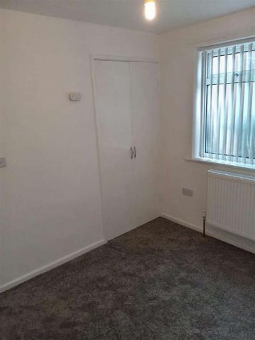 College Road, Ashington, NE63 - Photo 2