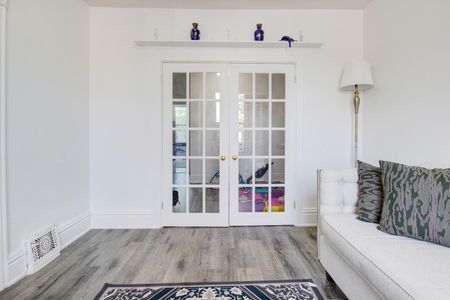 For Lease - 49 Wentworth #Main Street, Hamilton, Ontario - Photo 4