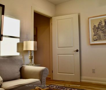 398 Concord Avenue #Upper - Photo 2