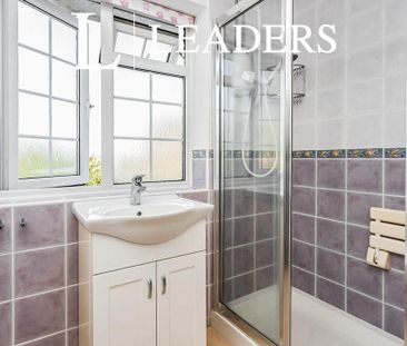 3 bedroom semi-detached house to rent - Photo 6