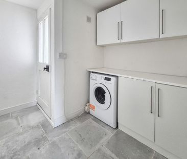 3 bedroom terraced house to rent - Photo 6