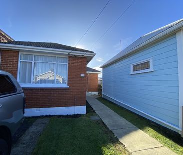 Tidy 3 Bedroom Home - Photo 4