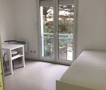 STUDIO MEUBLE Quartier hopital - Photo 1