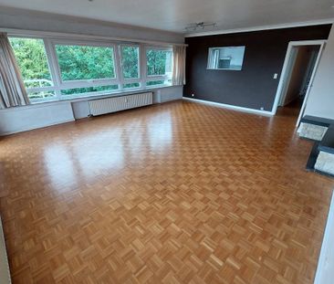 Lumineux appartement 2ch avec terrasse à 1070 Anderlecht  Loyer: 1... - Photo 2