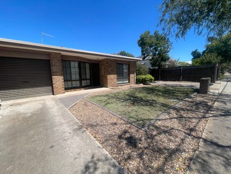 2 Bedroom Unit In Heart Of CBD - Photo 4