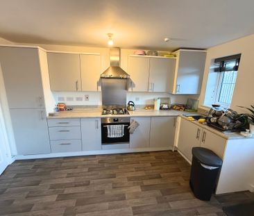 Hector Drive, Peterborough - Photo 2