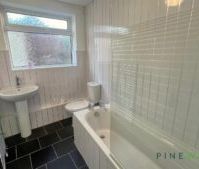 2 BEDROOM Flat - Photo 1