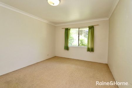 3 Bedroom Unit - Good Location - Available Now!!! - Photo 4
