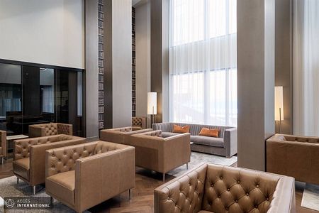 Downtown condo for rent | Tour des Canadiens 2 - Photo 2