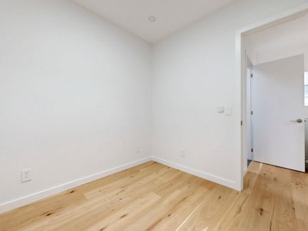 For Lease - 1137 Dovercourt Road Unit# Laneway, Toronto, Ontario - Photo 3