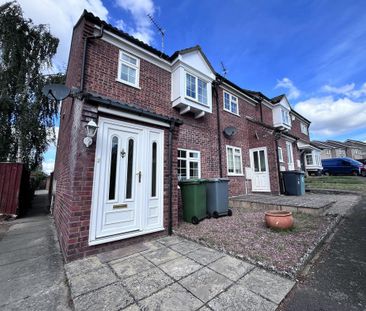 3 bedroom end of terrace house to rent - Photo 2