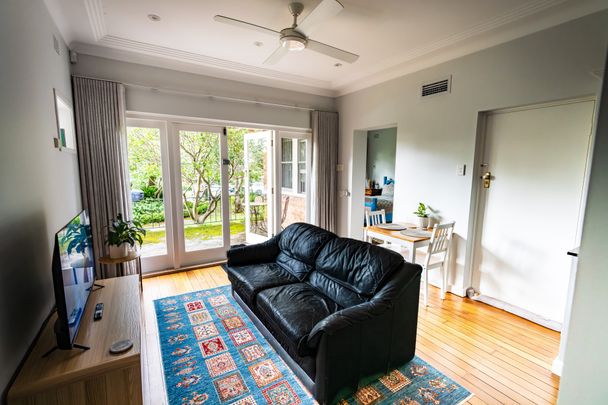 10 Heights Crescent, Middle Cove, NSW 2068 - Photo 1