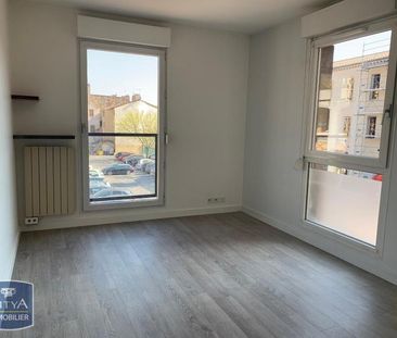 Location Appartement 4 pièces 111m² MACON 71000 - Photo 4