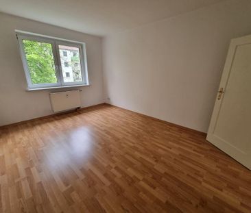 gepflegte 2 Zimmer Wohnung - Foto 1
