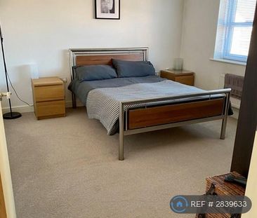 2 bedroom flat to rent - Photo 5