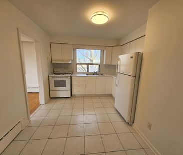 For Lease - 401 Winnett Avenue Unit# 5, Toronto, Ontario - Photo 2