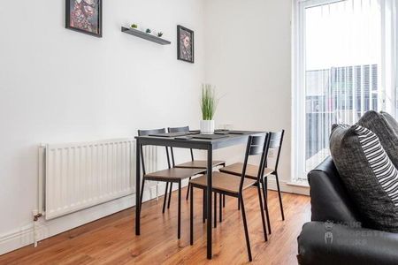 346a Beersbridge Road, Belfast, BT5 5DY - Photo 5