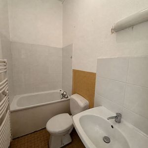 Location Appartement 1 pièce 26m² - Photo 2