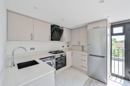 2 bedroom flat to rent - Photo 5