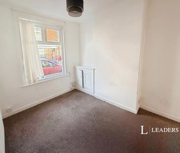 2 bedroom house to rent Casson Street, Crewe, Cheshire, CW1 - Photo 4