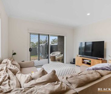 Near New Contemporary Living - Photo 1