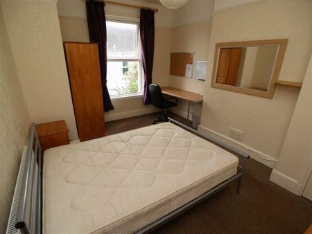 3 Bed - Eton Place, Plymouth - Photo 5