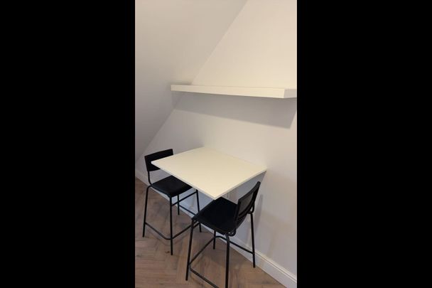 Room in a Shared House, Cruikshank Road, E15 - Photo 1