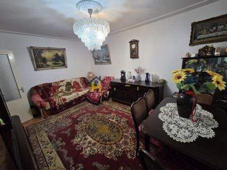 Inchiriere apartament 3 camere Secuilor 10 min metrou Brancoveanu - Photo 5