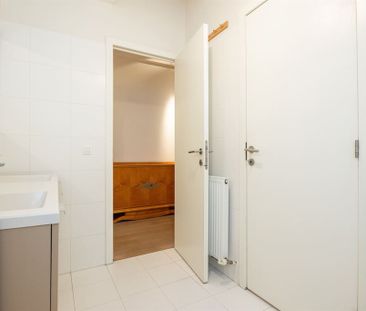 Duplex appartement met groot terras en autostaanplaats - Photo 2