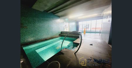 Furnished 2 bedroom 1 bathroom with Carpark - Photo 2