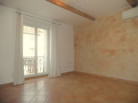 A LOUER. SIGEAN. Appartement 2 pièces - Photo 2