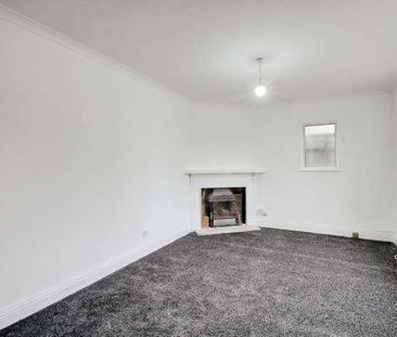 Chestnut Avenue, Slough, SL3 - Photo 3