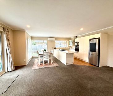 Halswell, 4 bedrooms - Photo 2