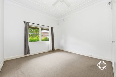 6 Lloyd George Avenue, Concord NSW 2137 - House For Rent | Domain - Photo 2