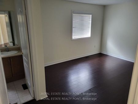 For Lease - 26 Strathdale Road Unit# Upper, Brampton, Ontario - Photo 3