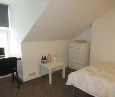 5 bedroom terraced house to rent - Photo 2