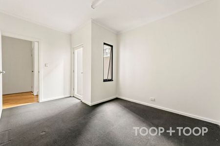 City Living at Its Best! - Photo 5