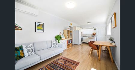 Convenient Caringbah + Northern Aspect - Photo 2