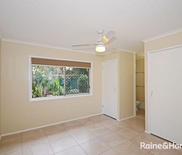 Large Modern Duplex close to the Marina - Photo 3