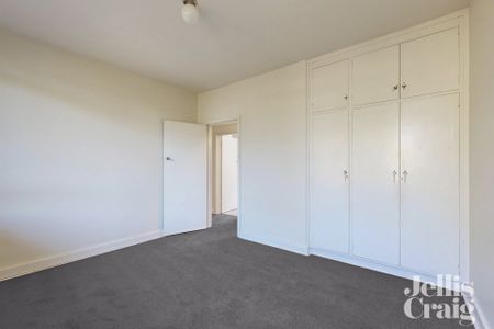 7/206 Whitehorse Road, Balwyn - Photo 2