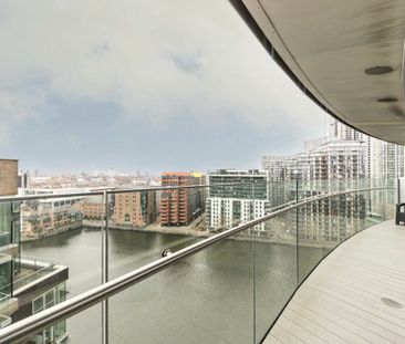 Crossharbour Plaza - Photo 6