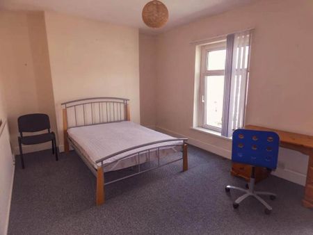 5 bedroom house to rent - Photo 4