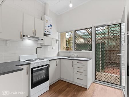 Neat & Tidy Affordable Unit - Photo 5